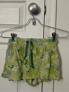 Copper Key Lime & White Tropical Print Girls' Shorts with Green Drawstring